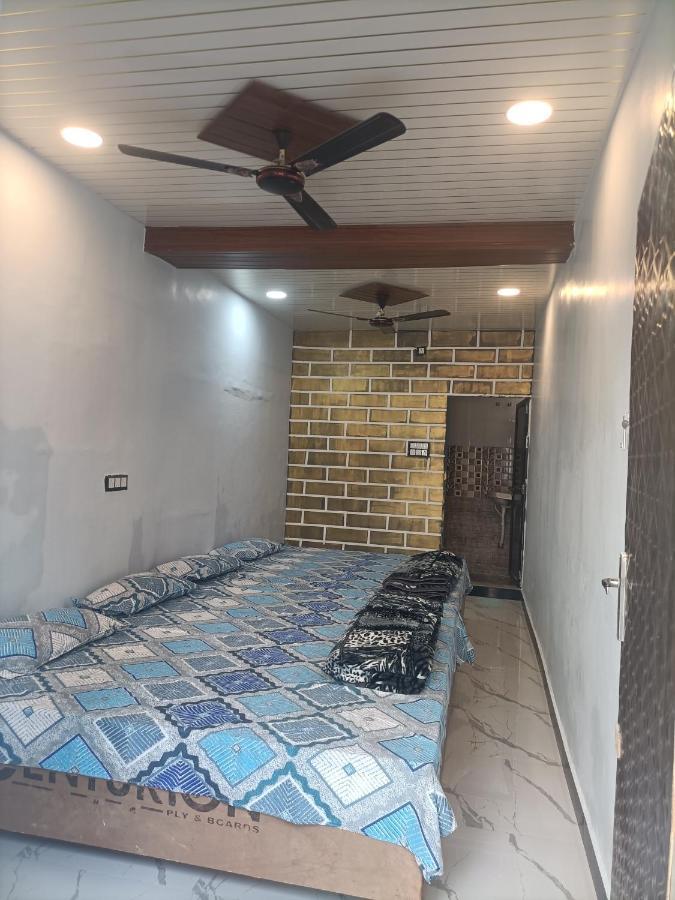 Shri Gamya Guest House Ujjain Εξωτερικό φωτογραφία