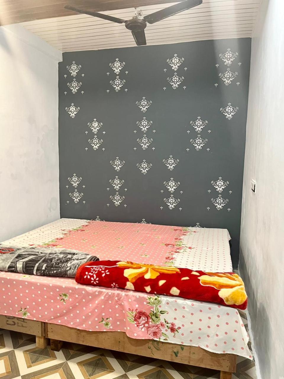 Shri Gamya Guest House Ujjain Δωμάτιο φωτογραφία
